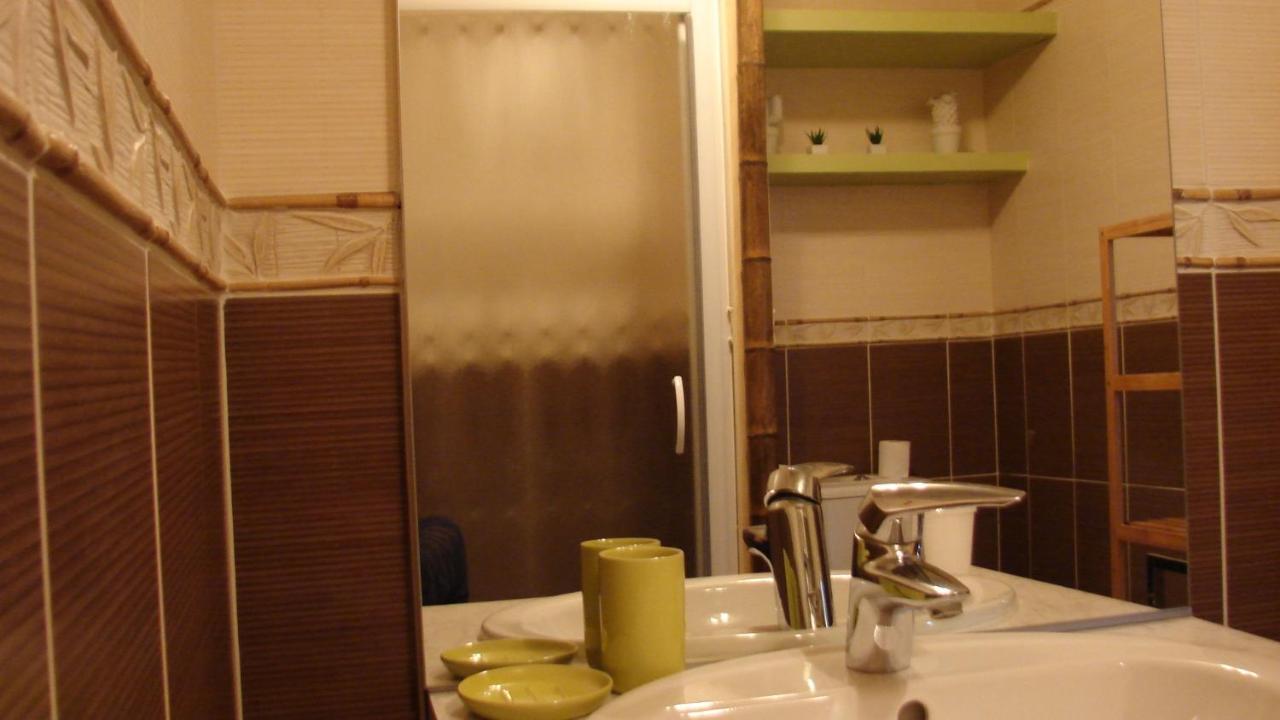 Maison Les Greniers Myon Exterior foto